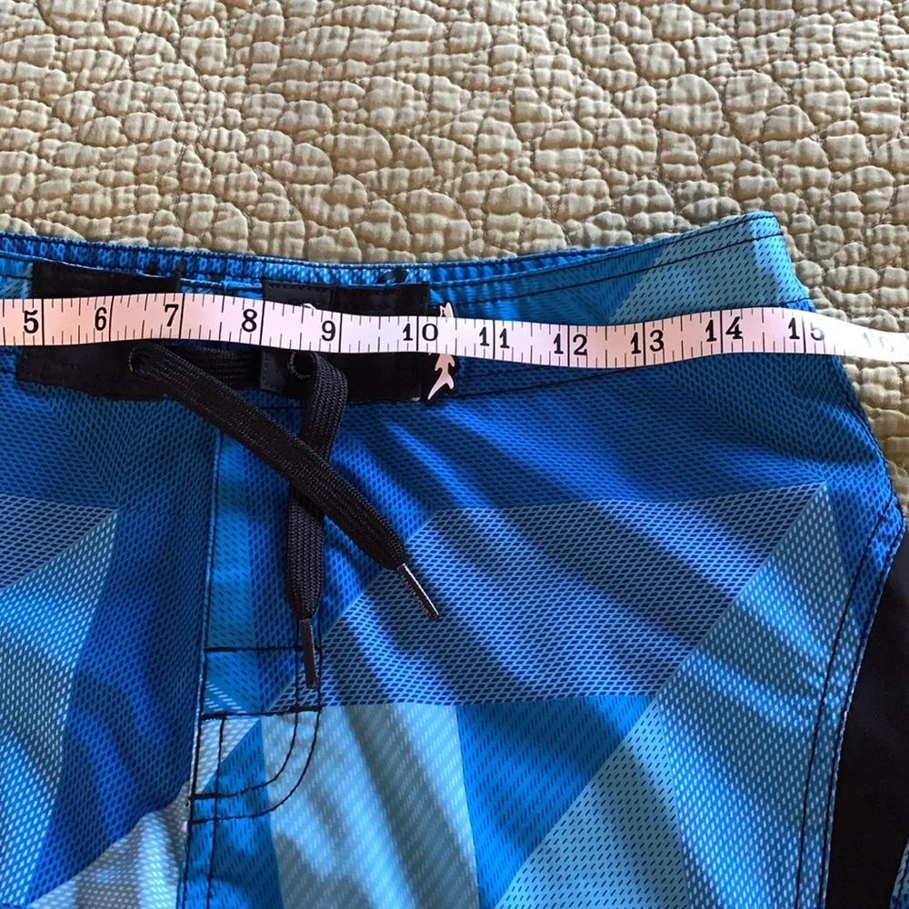 Kid’s Maui & Sons Blue Board Shorts Size 16